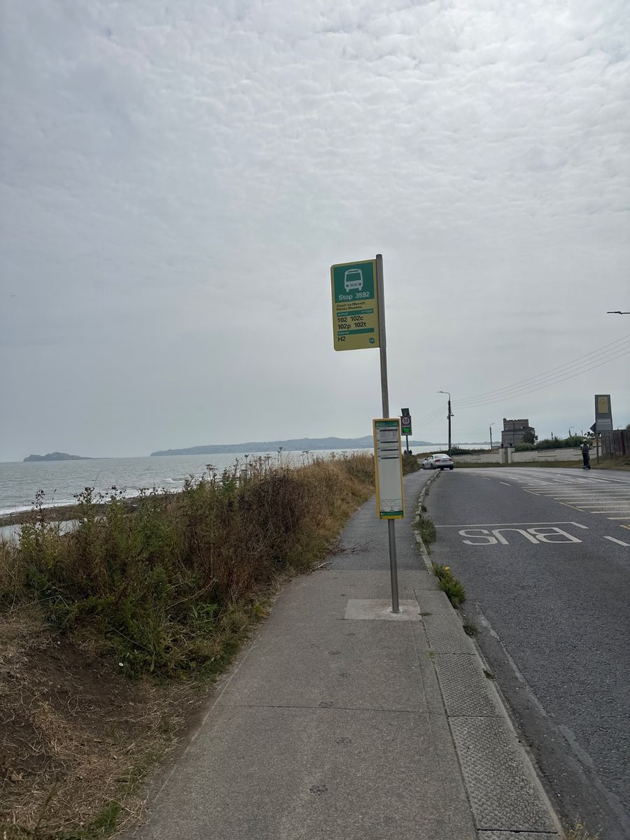 Bus from Monks Meadow to Sutton Station — stop 3592 — bus stop, Coast Road